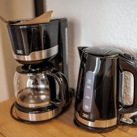 アパート Moebliertes Wohnen - Wickie ロストック